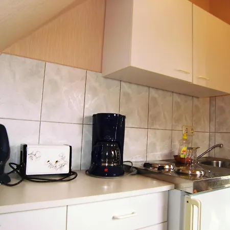 民宿 2 Fewos Wiessmann Ca 15 Gehminuten Bis Zum Ostseestrand *